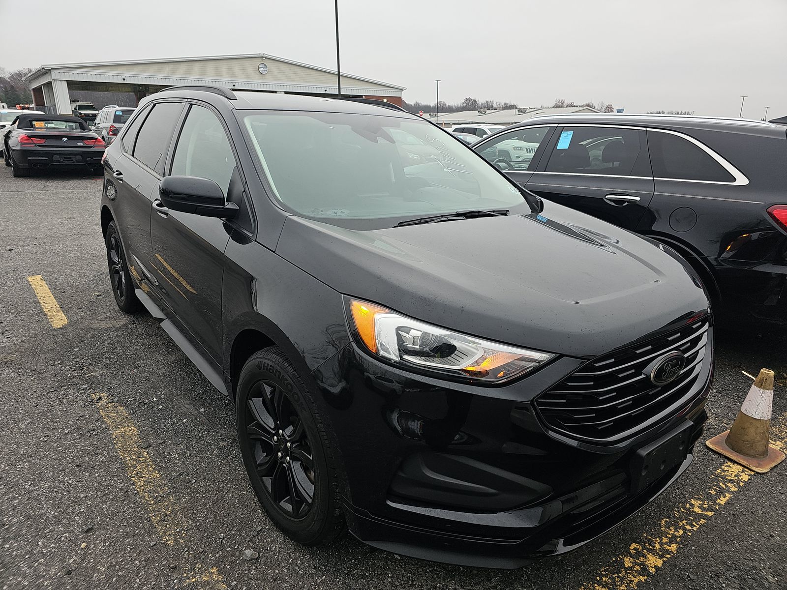 2022 Ford Edge SE AWD
