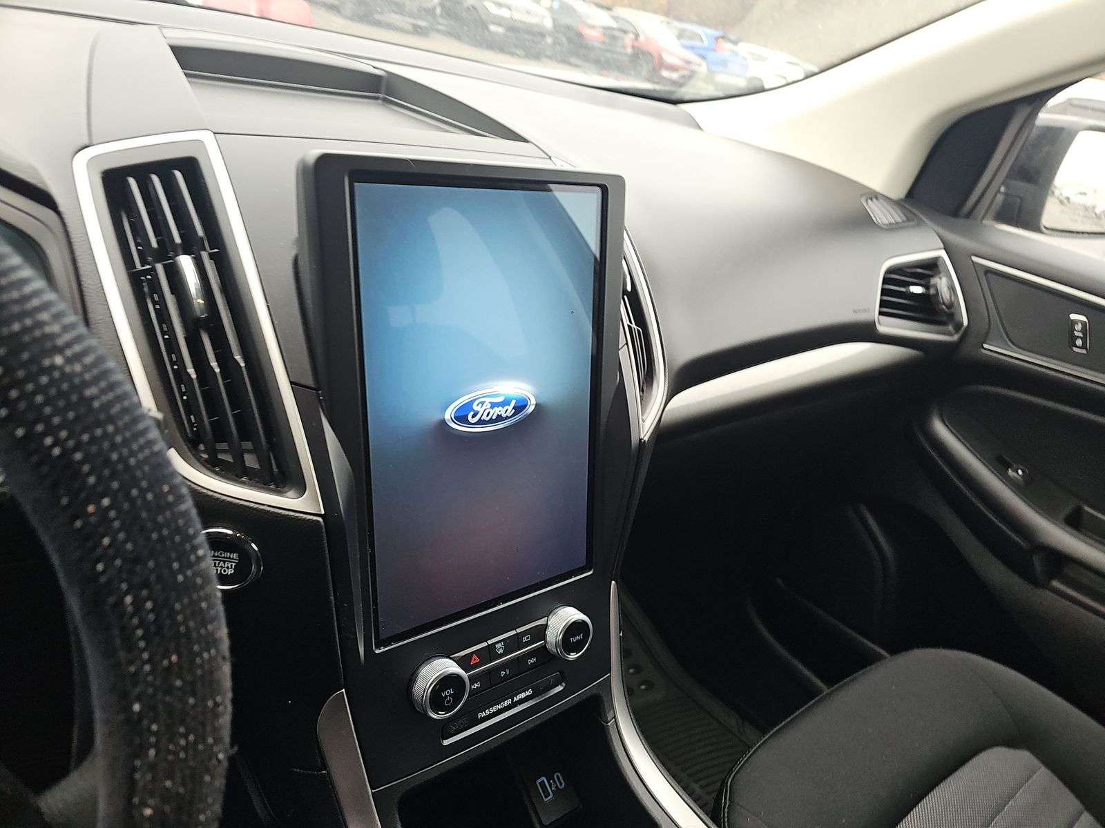 2022 Ford Edge SE AWD