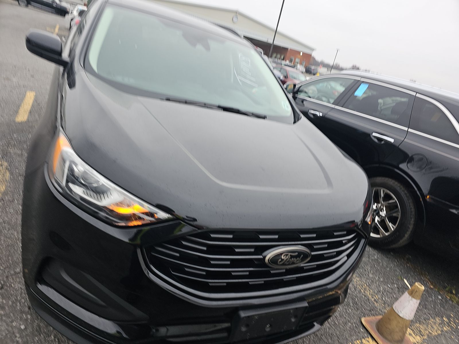 2022 Ford Edge SE AWD