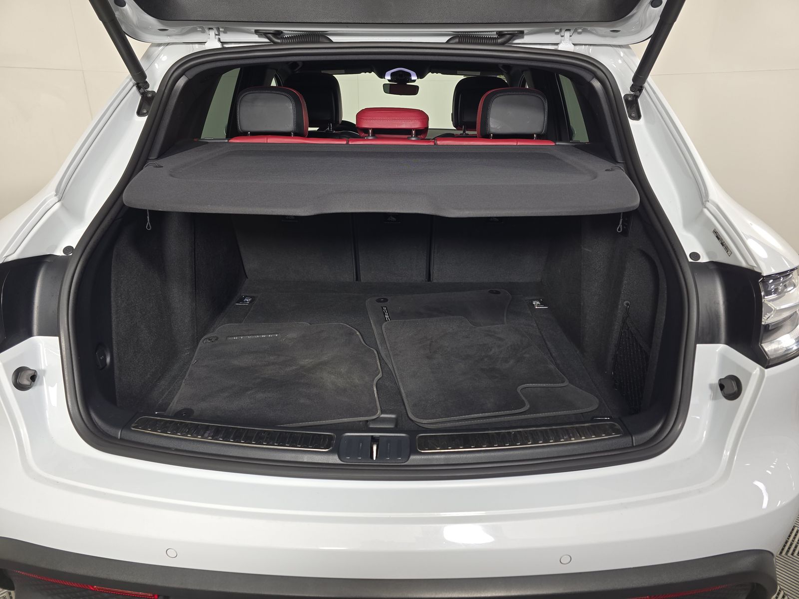 2024 Porsche Macan S AWD