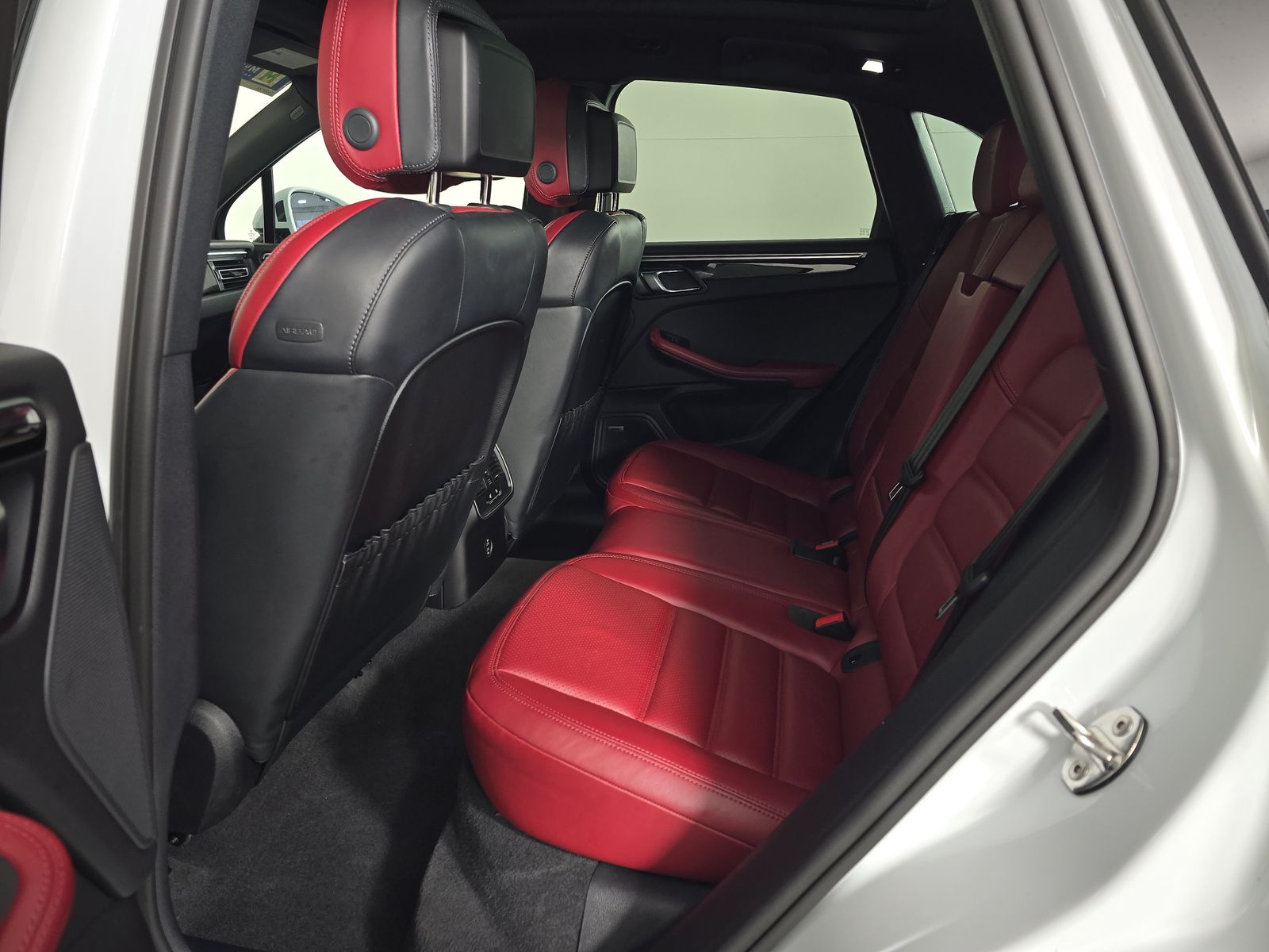 2024 Porsche Macan S AWD