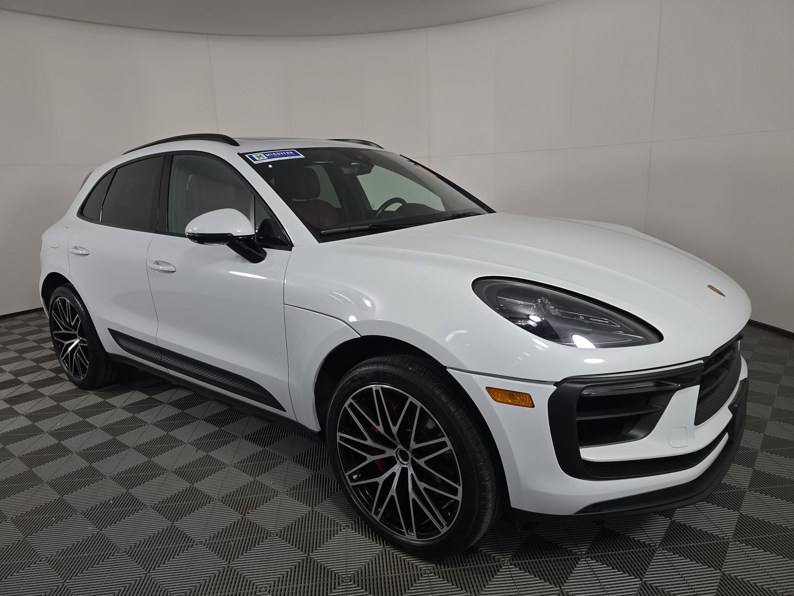 2024 Porsche Macan S AWD