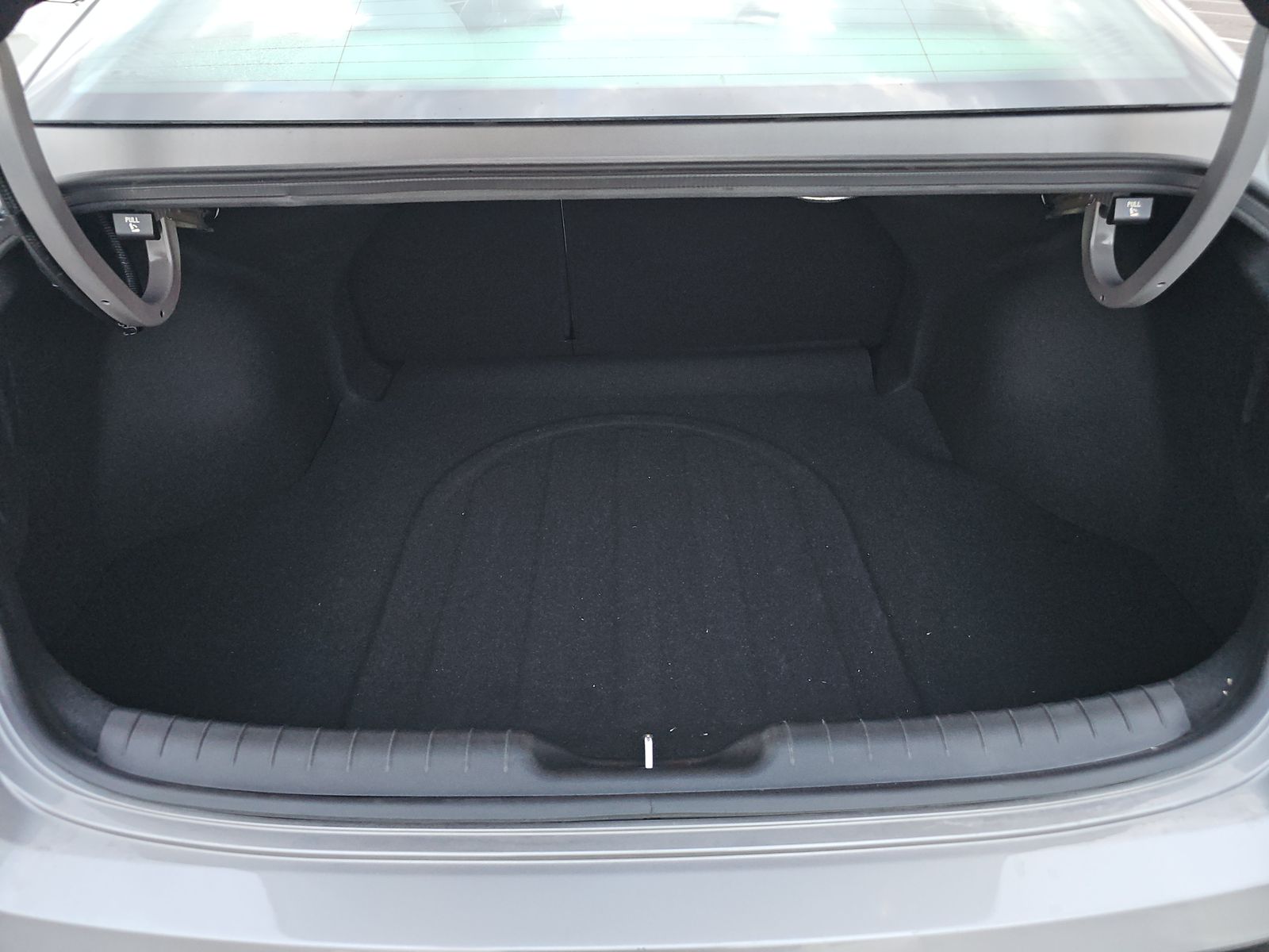 2025 Hyundai Elantra Hybrid Limited FWD