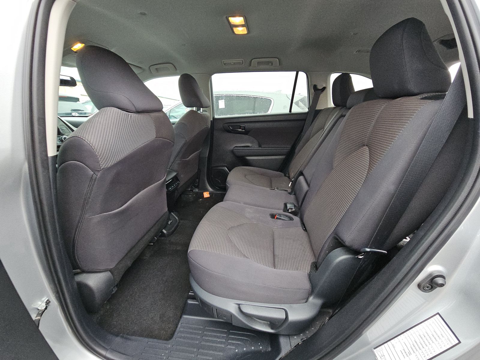 2024 Toyota Highlander LE AWD