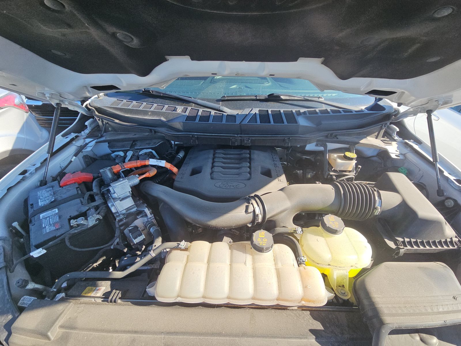 2023 Ford F-150 Hybrid XLT AWD