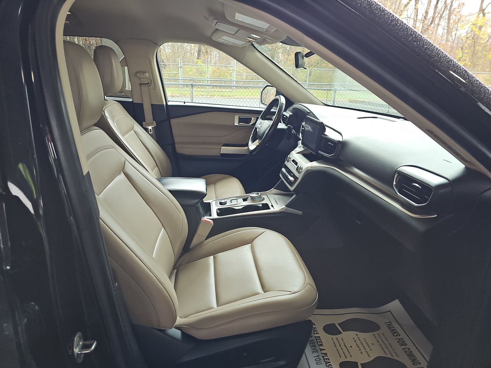 2022 Ford Explorer XLT AWD