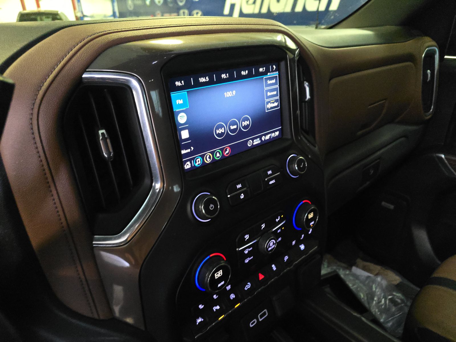 2020 Chevrolet Silverado 1500 High Country AWD