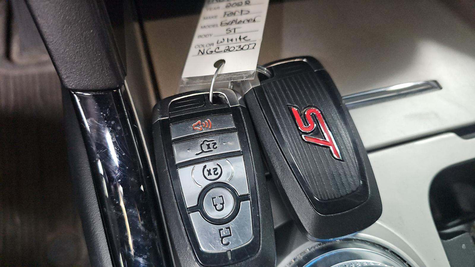 2022 Ford Explorer ST FWD