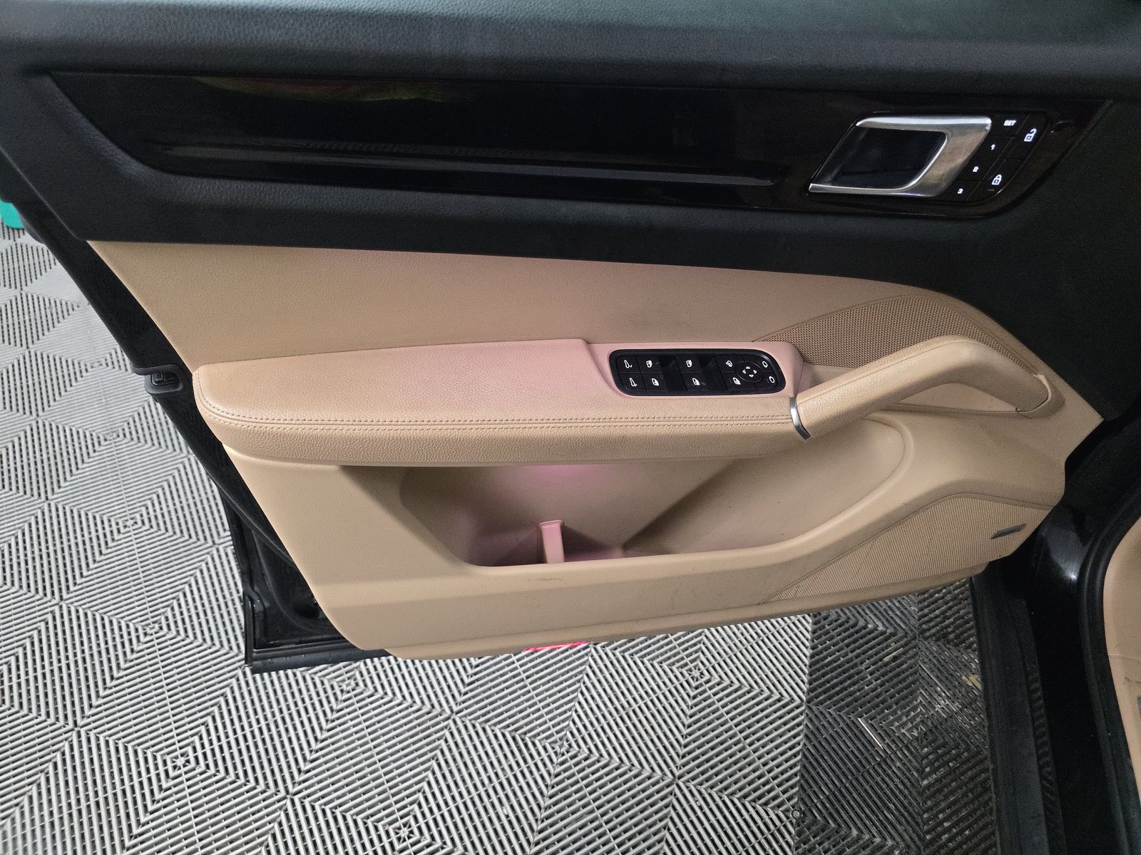 2023 Porsche Cayenne Base AWD