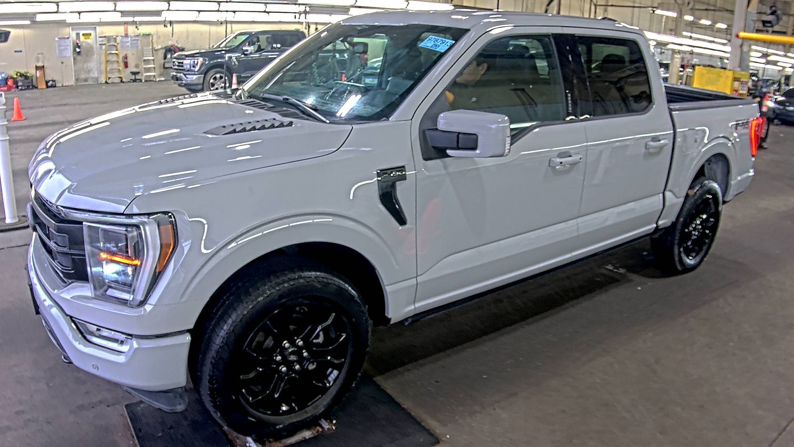 2023 Ford F-150 Lariat AWD