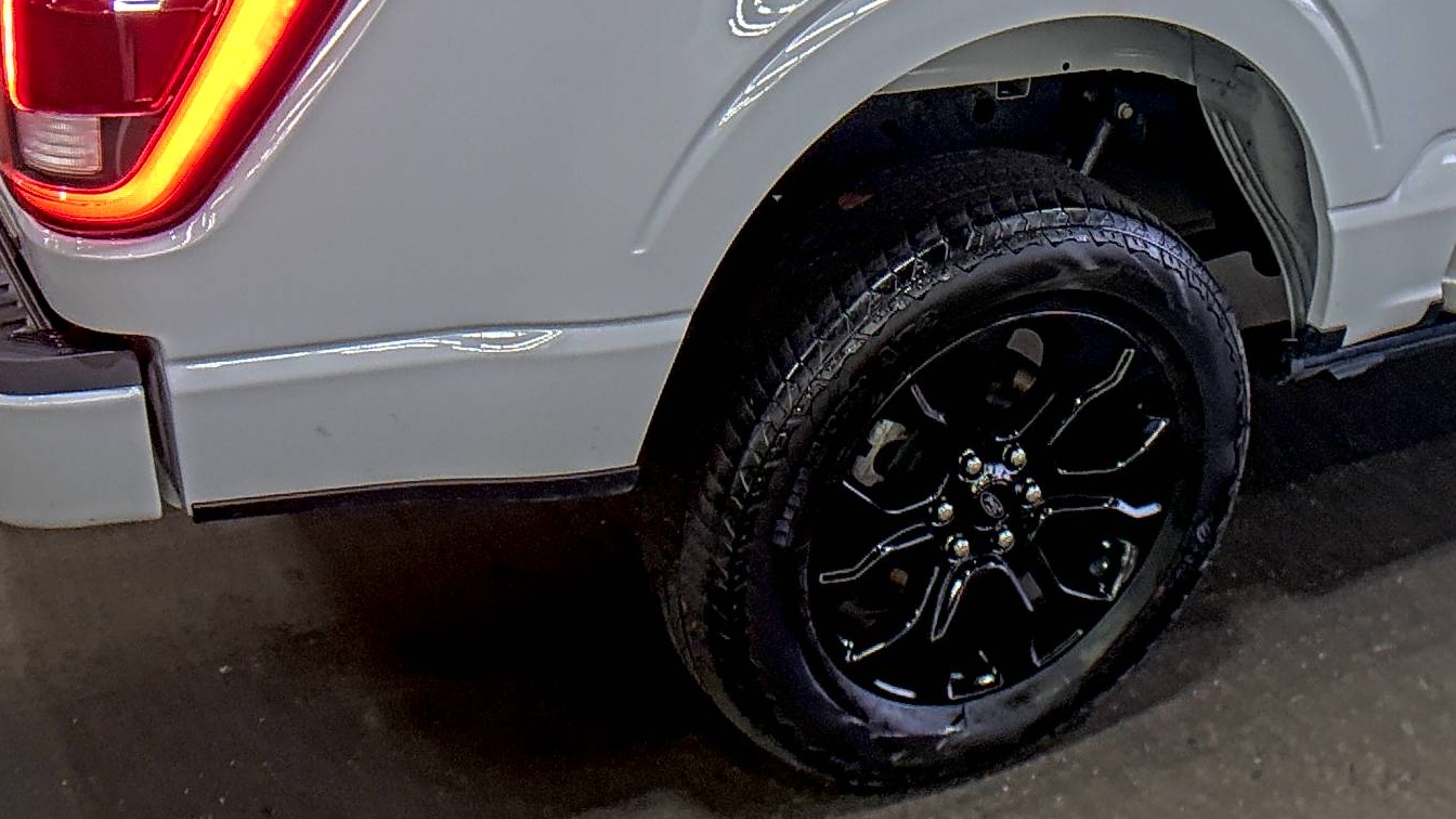 2023 Ford F-150 Lariat AWD