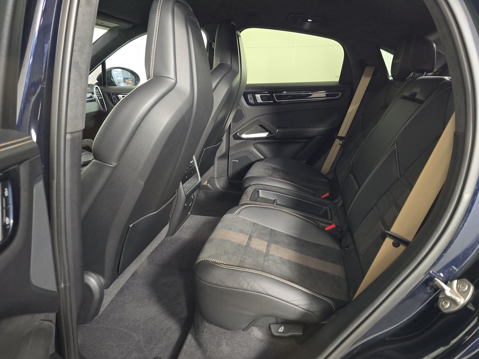 2022 Porsche Cayenne Turbo GT AWD