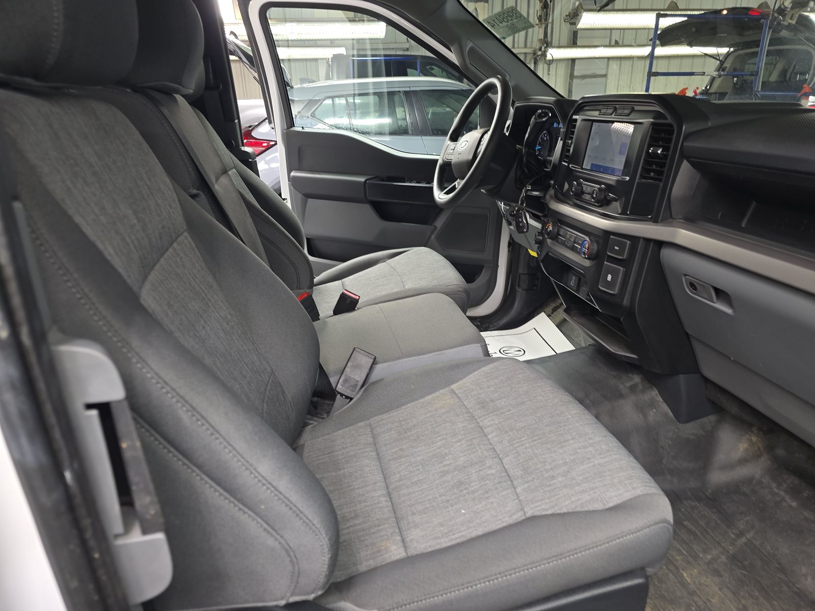 2022 Ford F-150 XL AWD