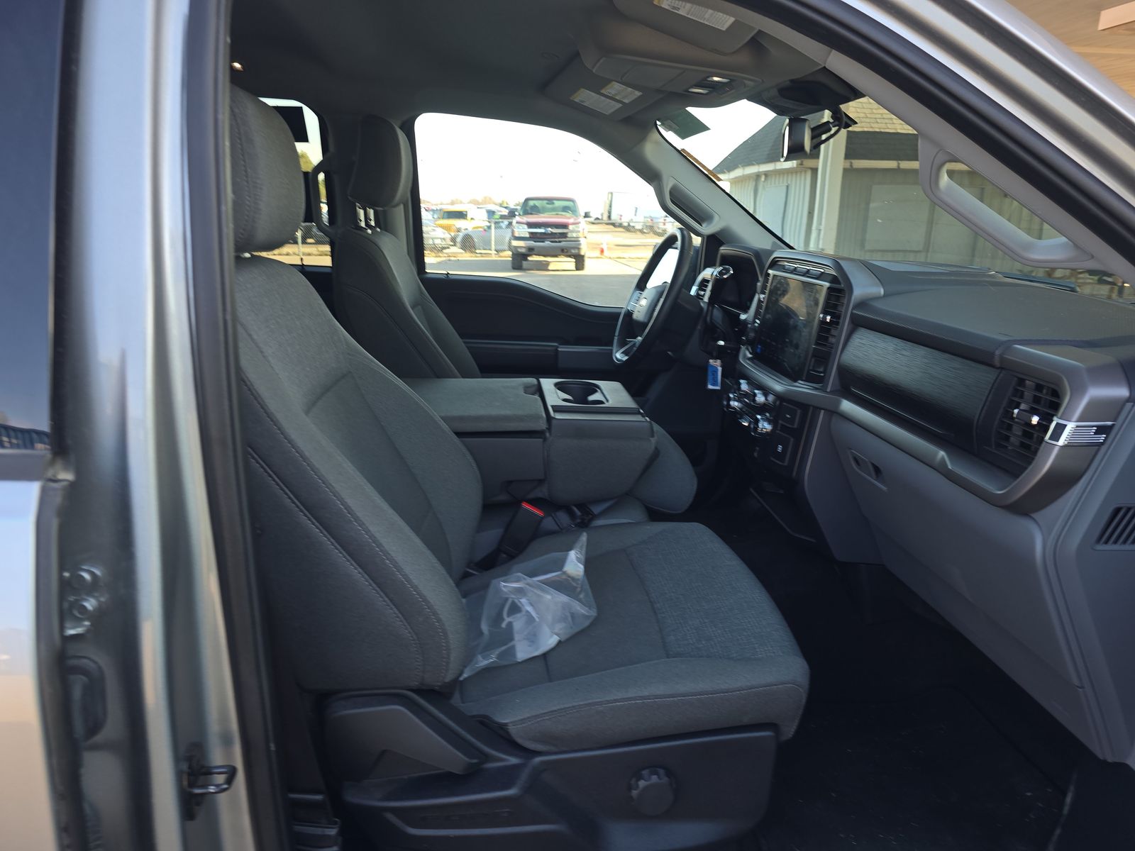 2024 Ford F-150 XLT AWD