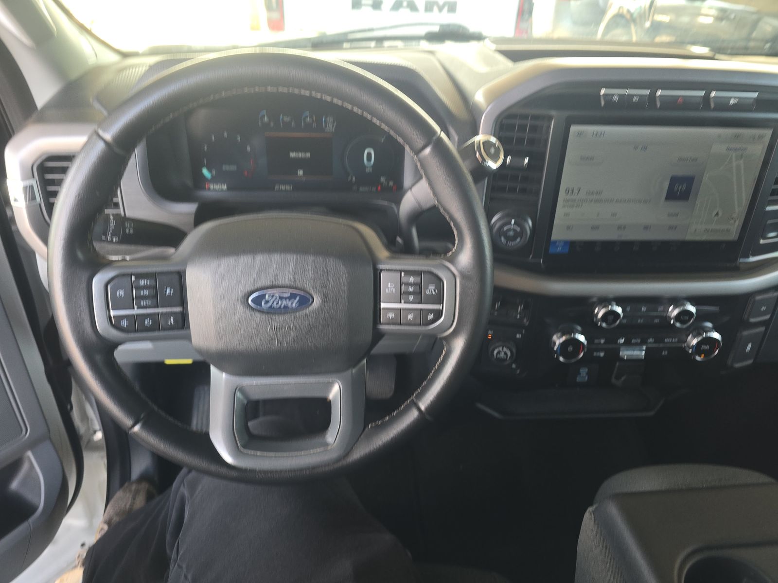 2024 Ford F-150 XLT AWD