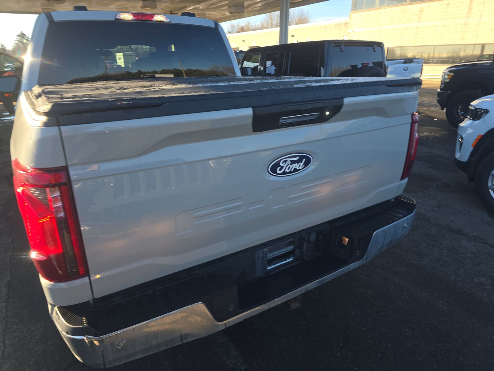 2024 Ford F-150 XLT AWD