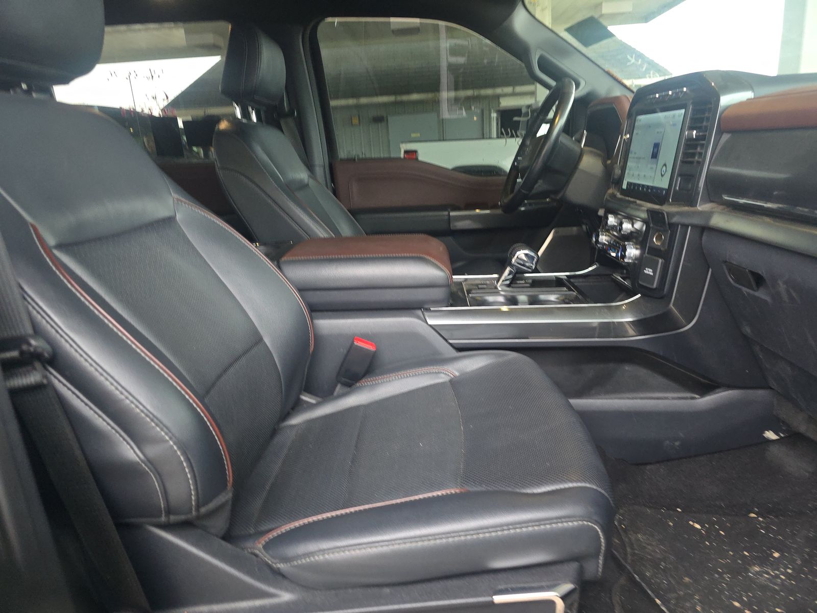 2023 Ford F-150 Lariat AWD