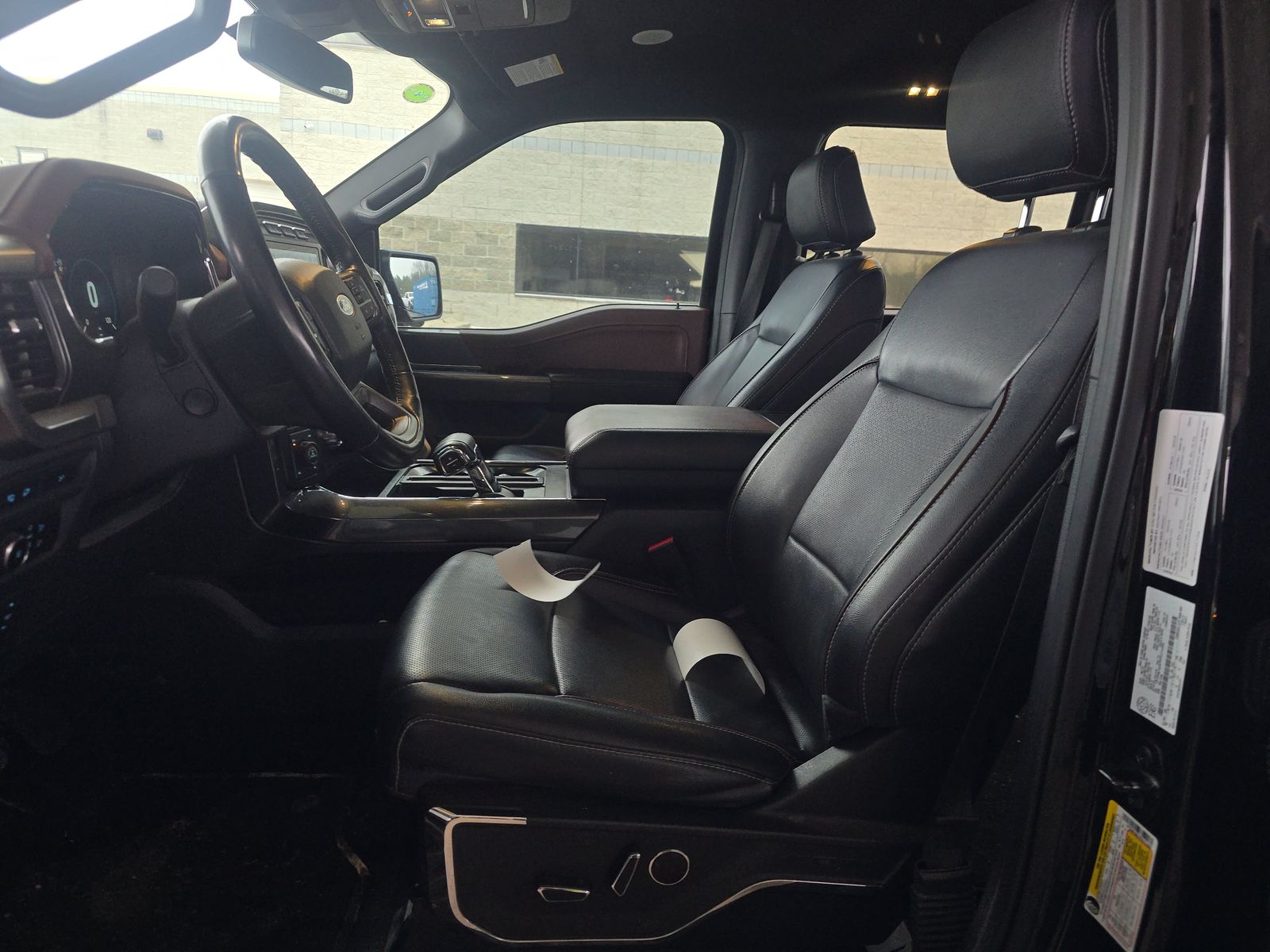 2023 Ford F-150 Lariat AWD