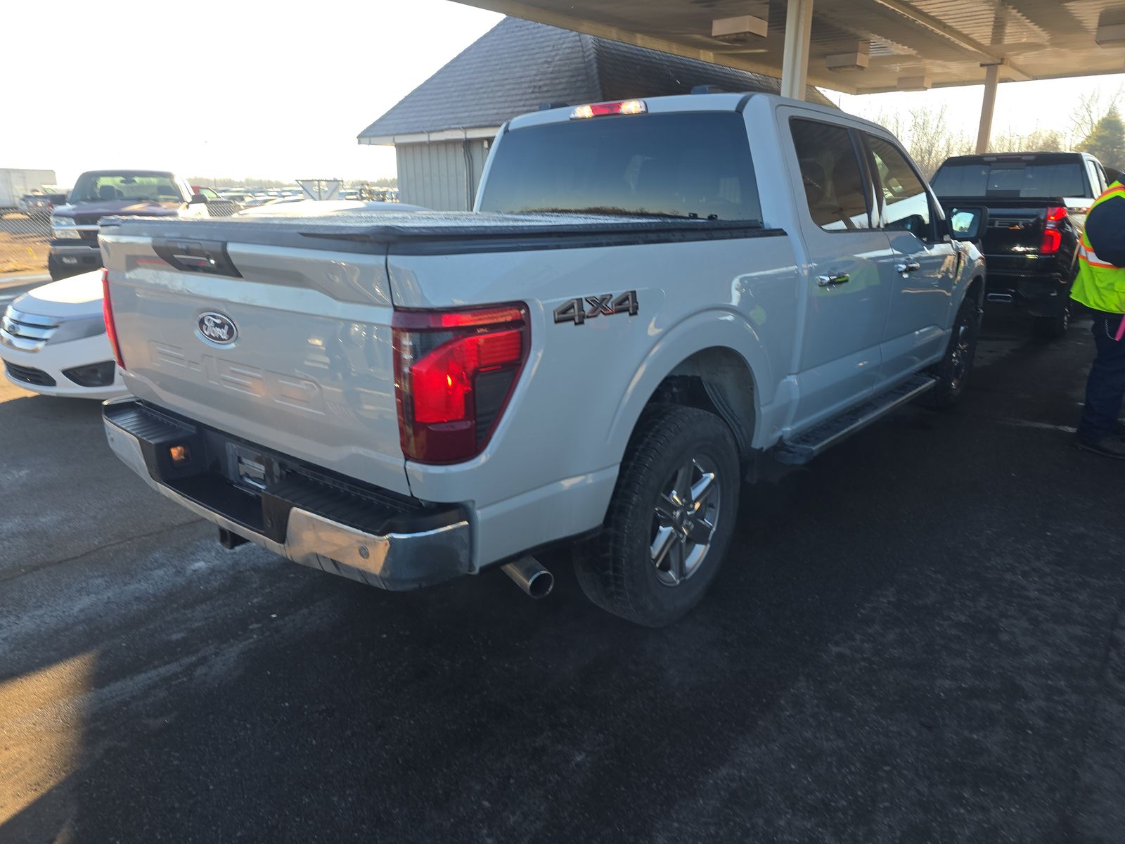 2024 Ford F-150 XLT AWD