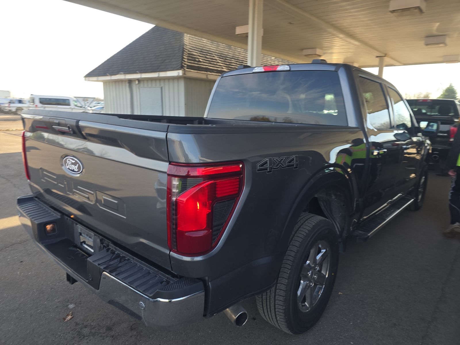 2024 Ford F-150 XLT AWD