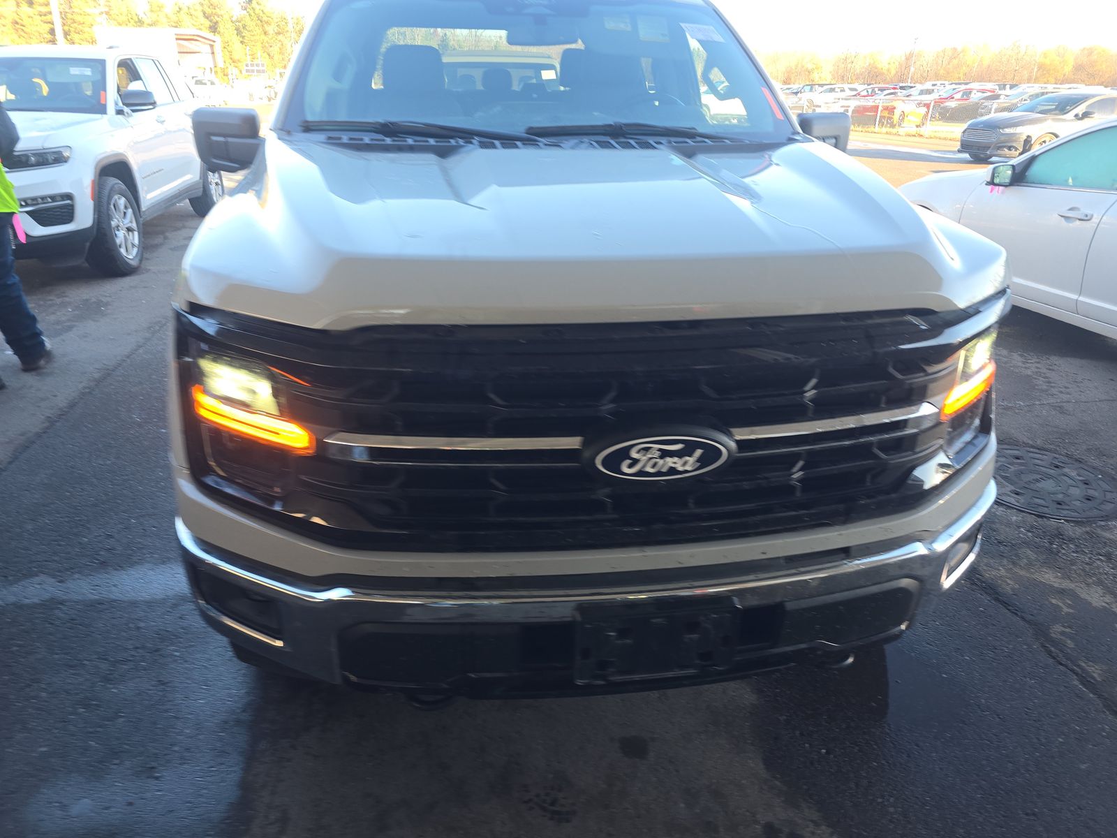 2024 Ford F-150 XLT AWD