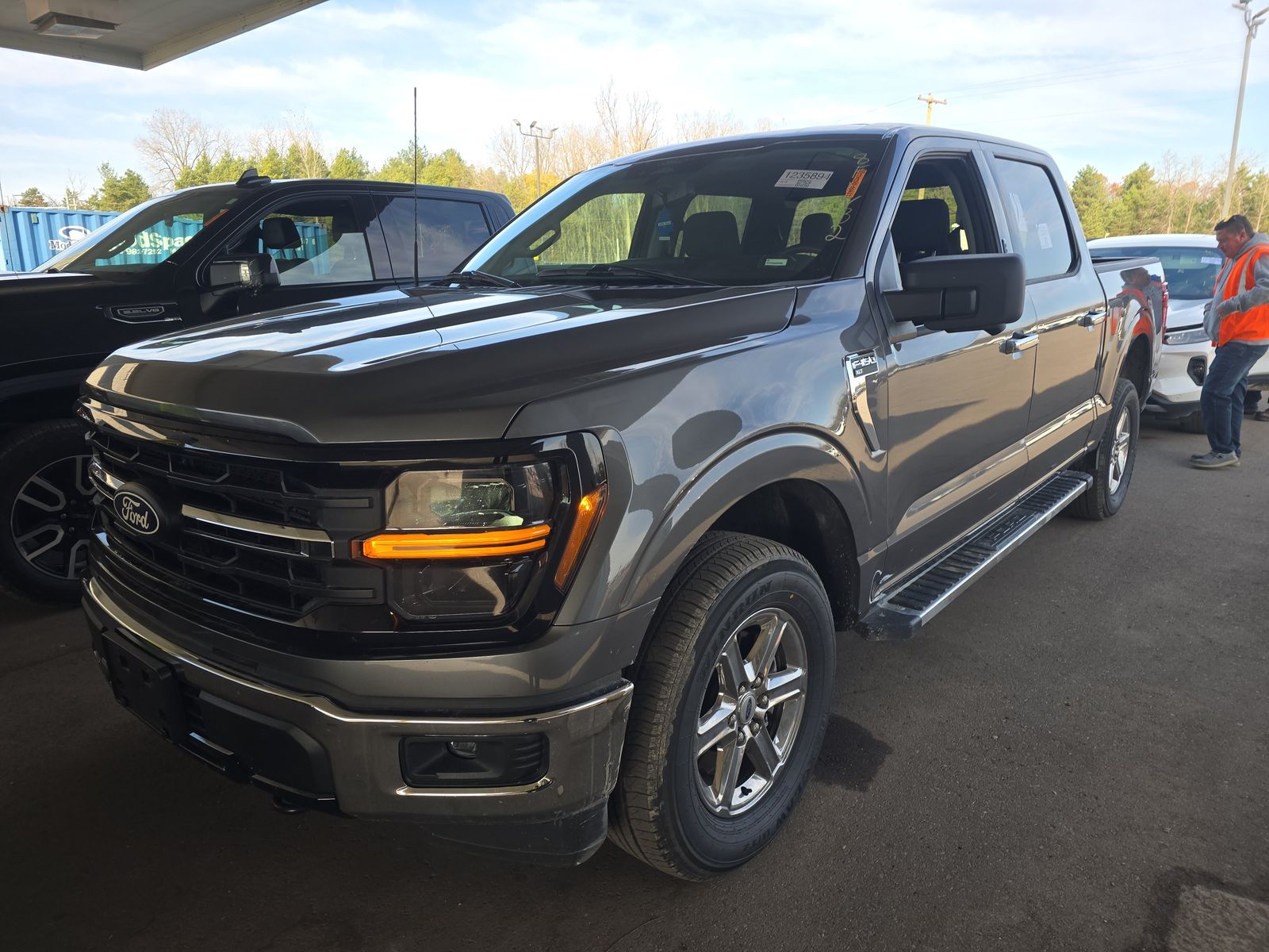 2024 Ford F-150 XLT AWD