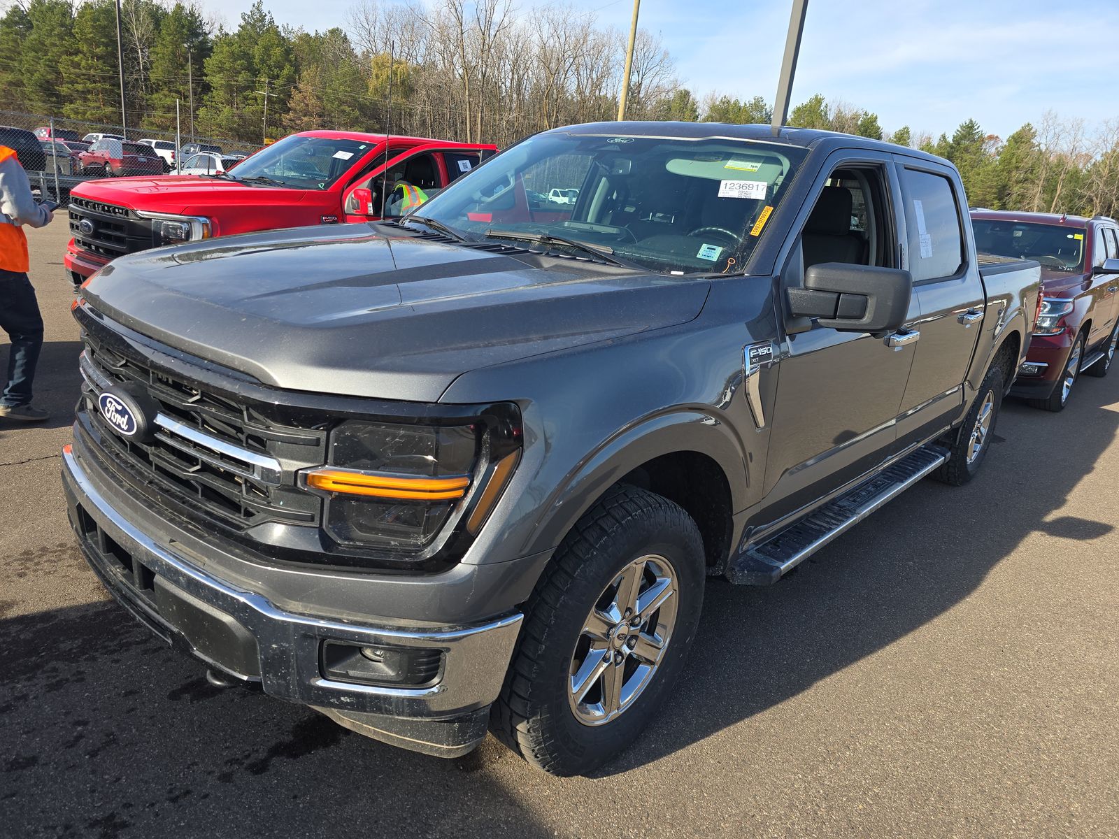 2024 Ford F-150 XLT AWD