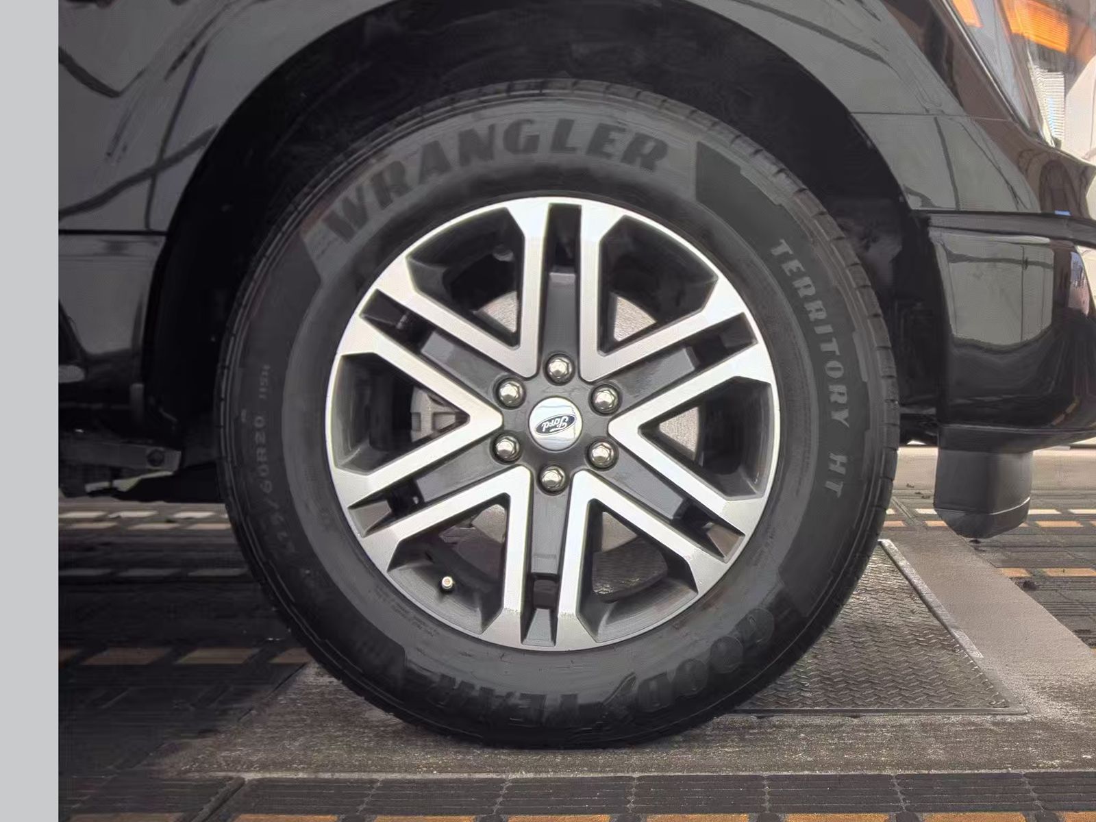 2023 Ford F-150 XL RWD