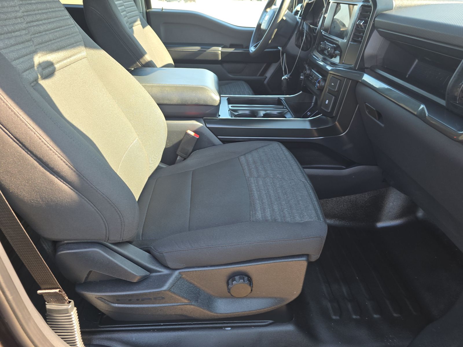 2023 Ford F-150 XL RWD