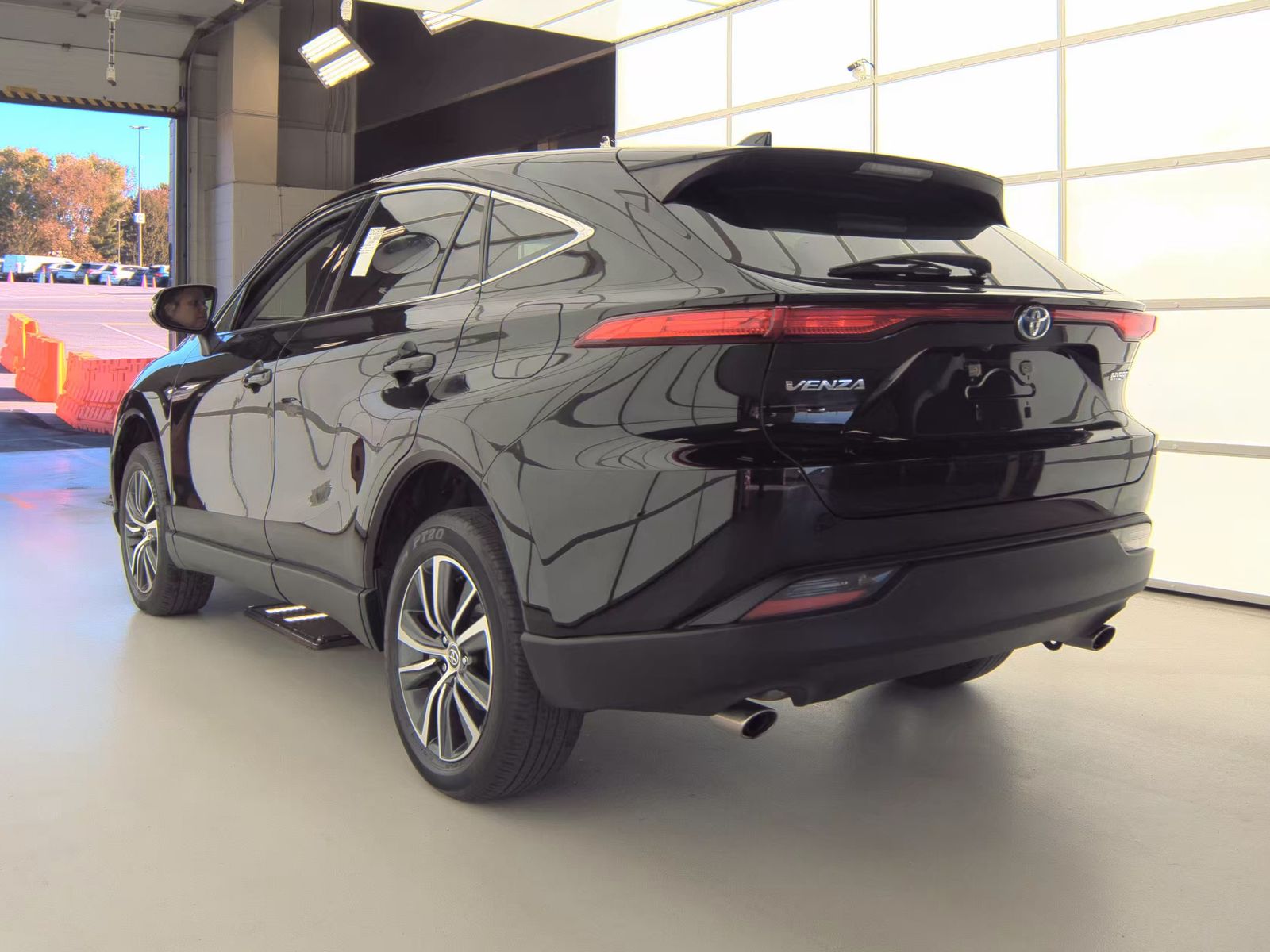 2022 Toyota Venza LE AWD