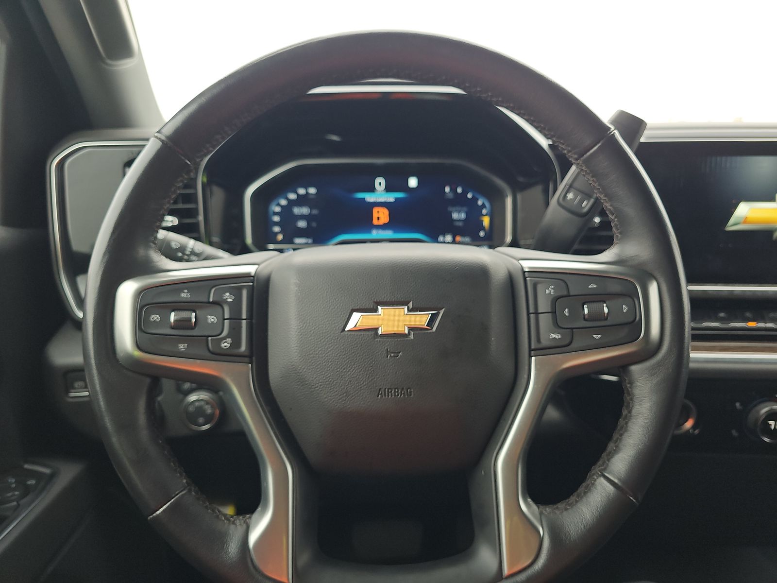 2022 Chevrolet Silverado 1500 LT AWD