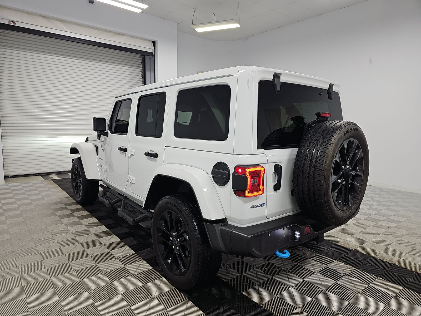 2024 Jeep Wrangler 4xe Sahara AWD