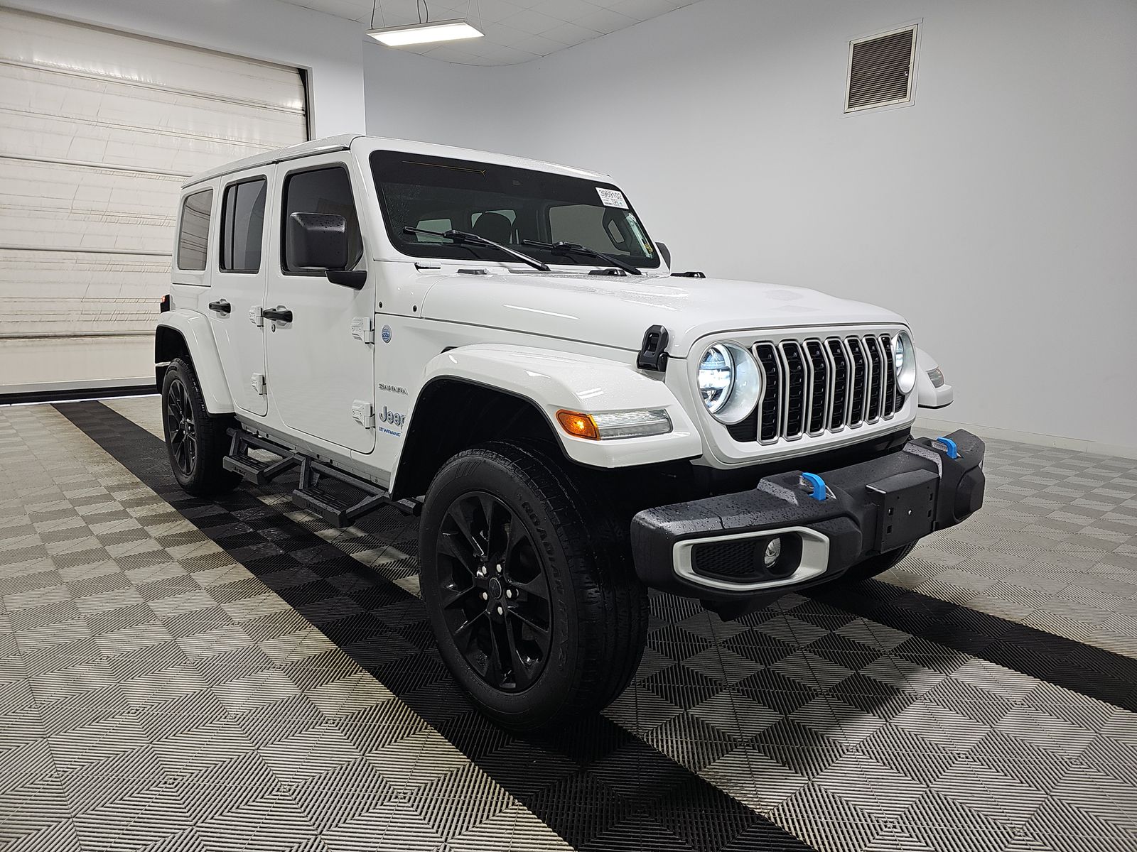 2024 Jeep Wrangler 4xe Sahara AWD