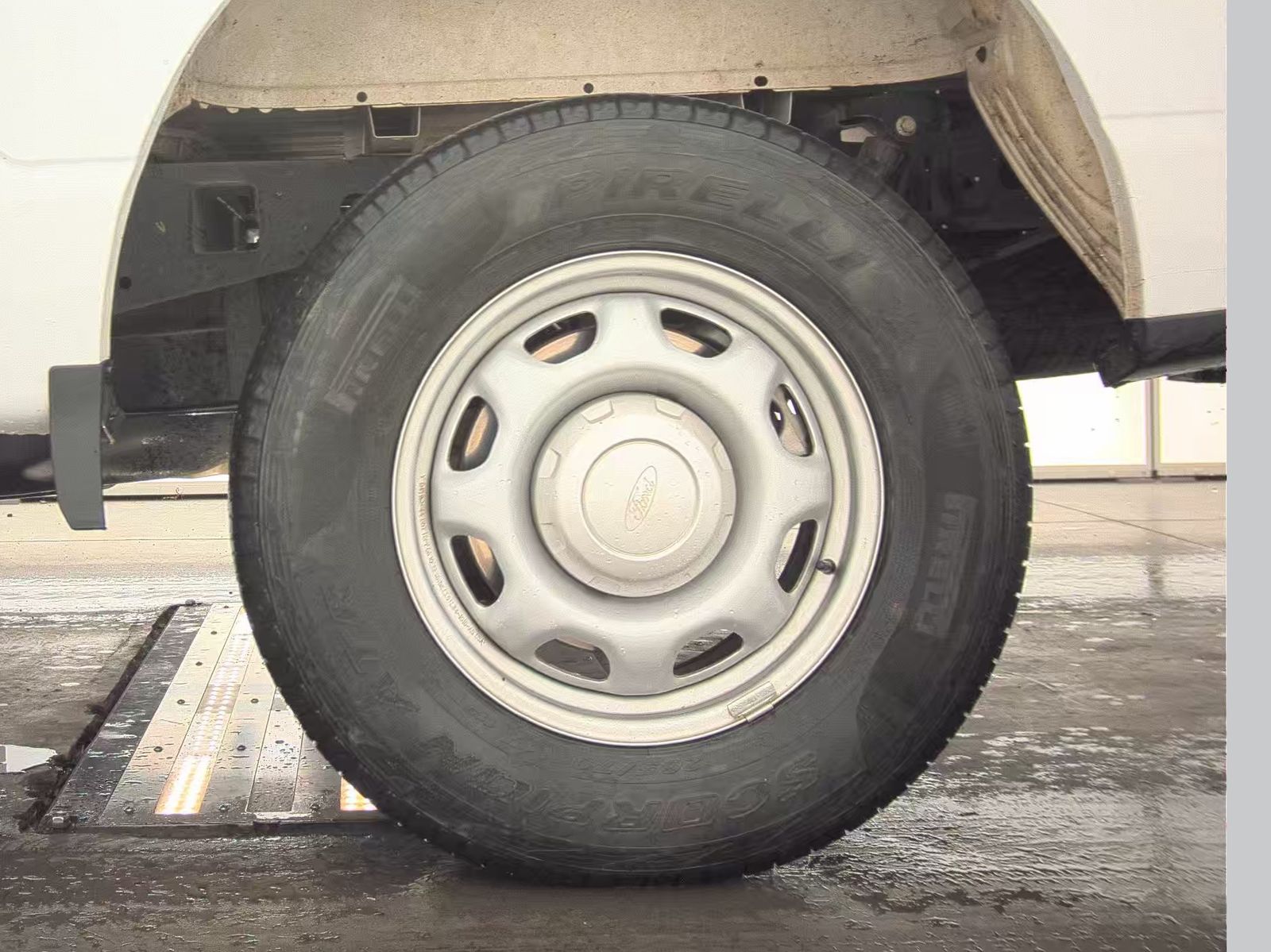 2022 Ford F-150 XL AWD