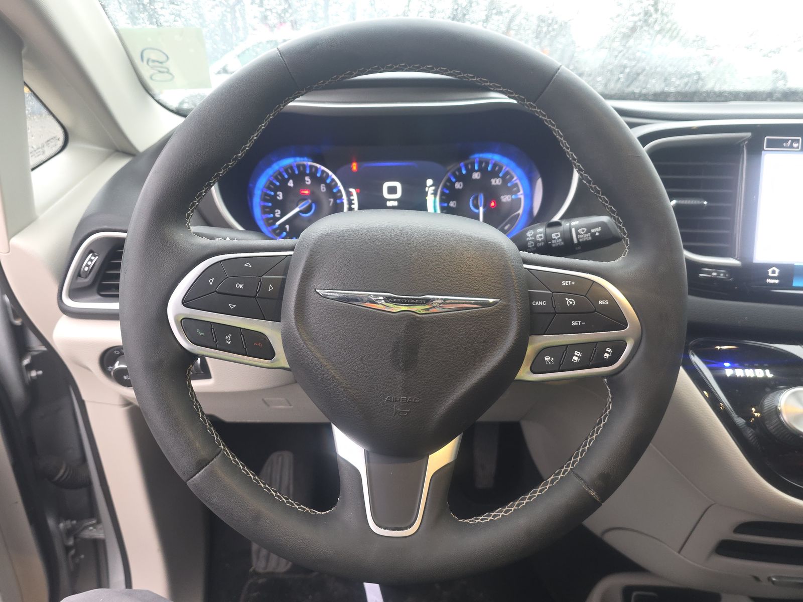 2024 Chrysler Pacifica Touring L FWD