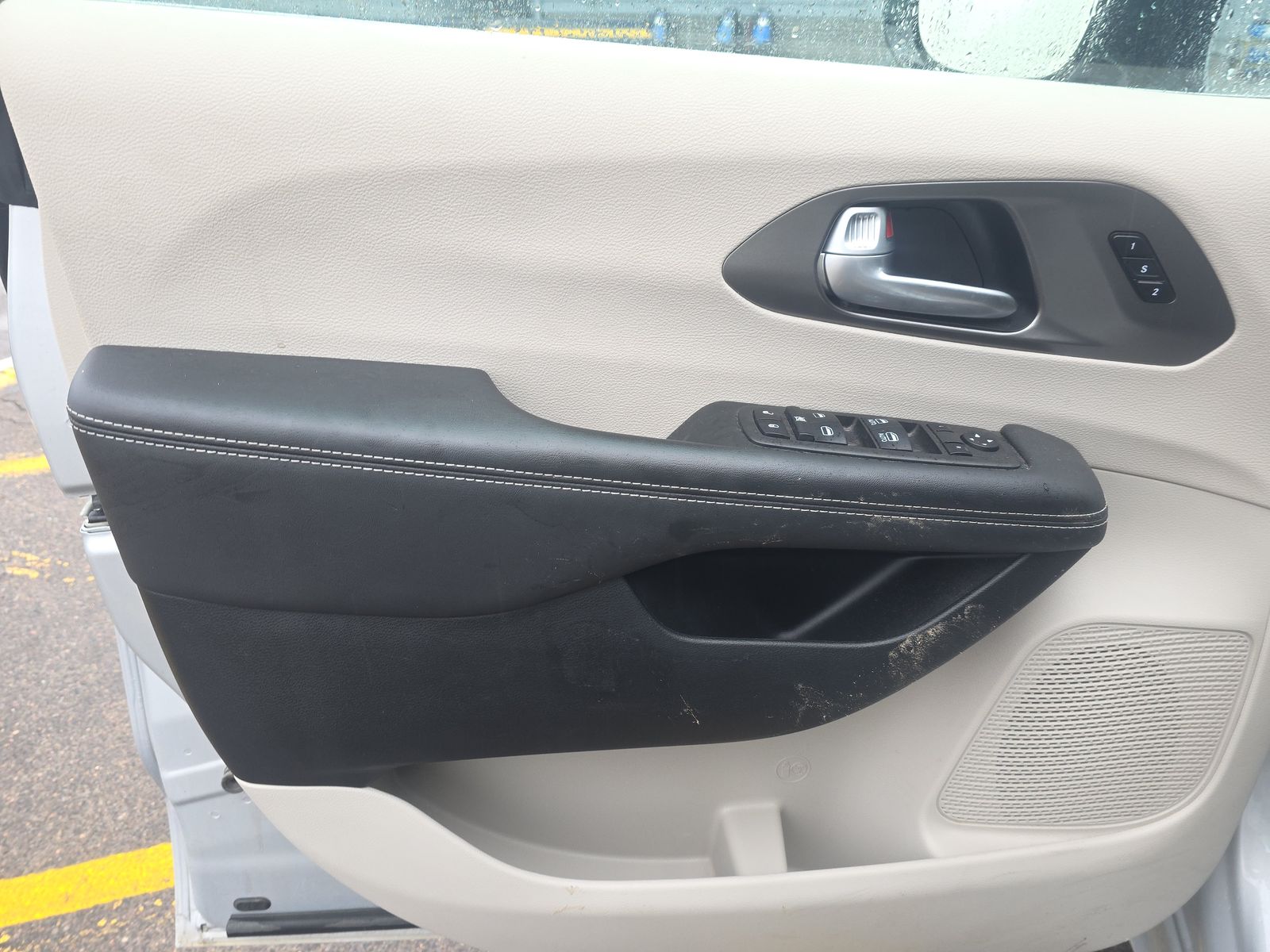 2024 Chrysler Pacifica Touring L FWD