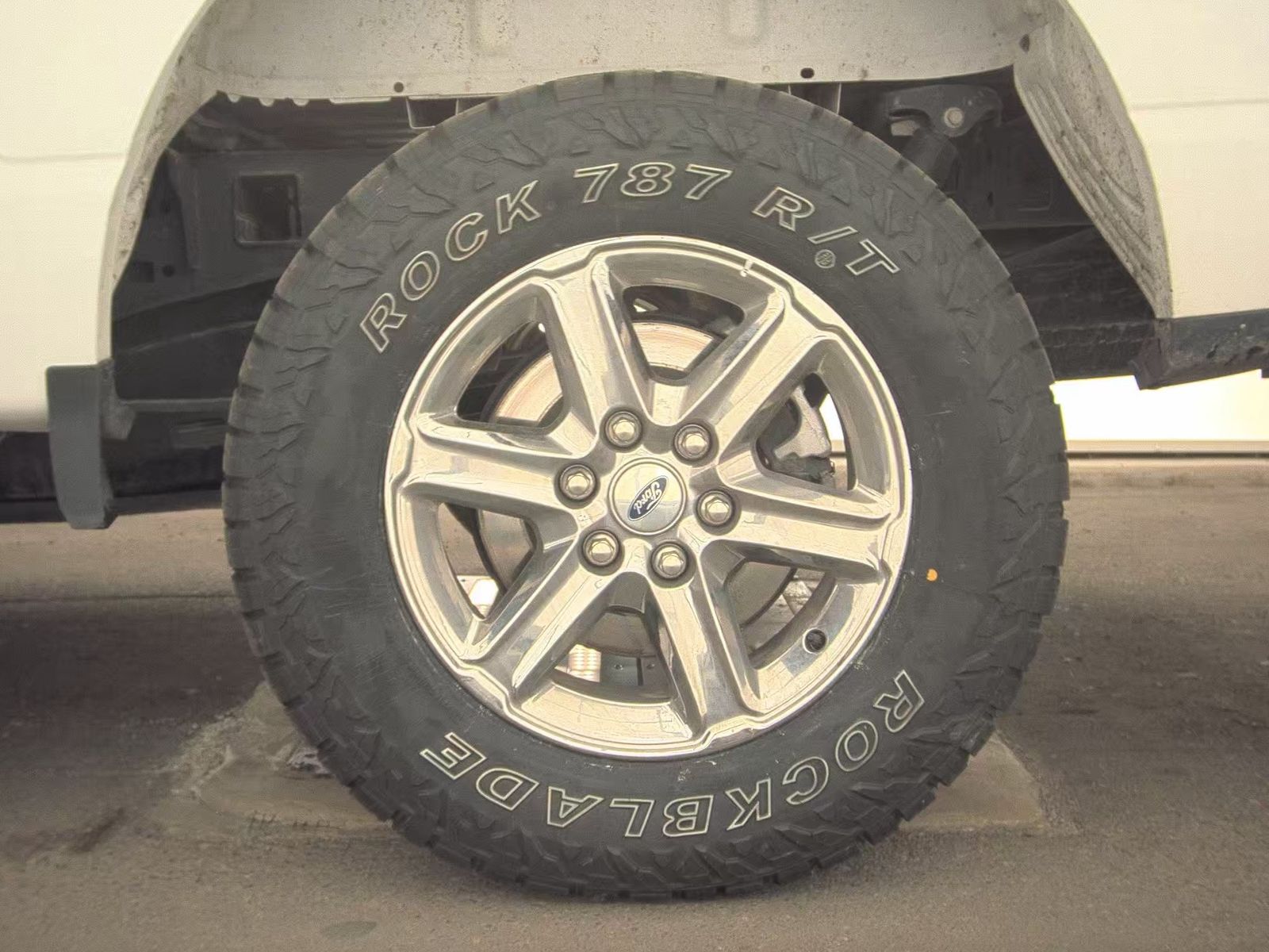 2024 Ford F-150 XLT AWD