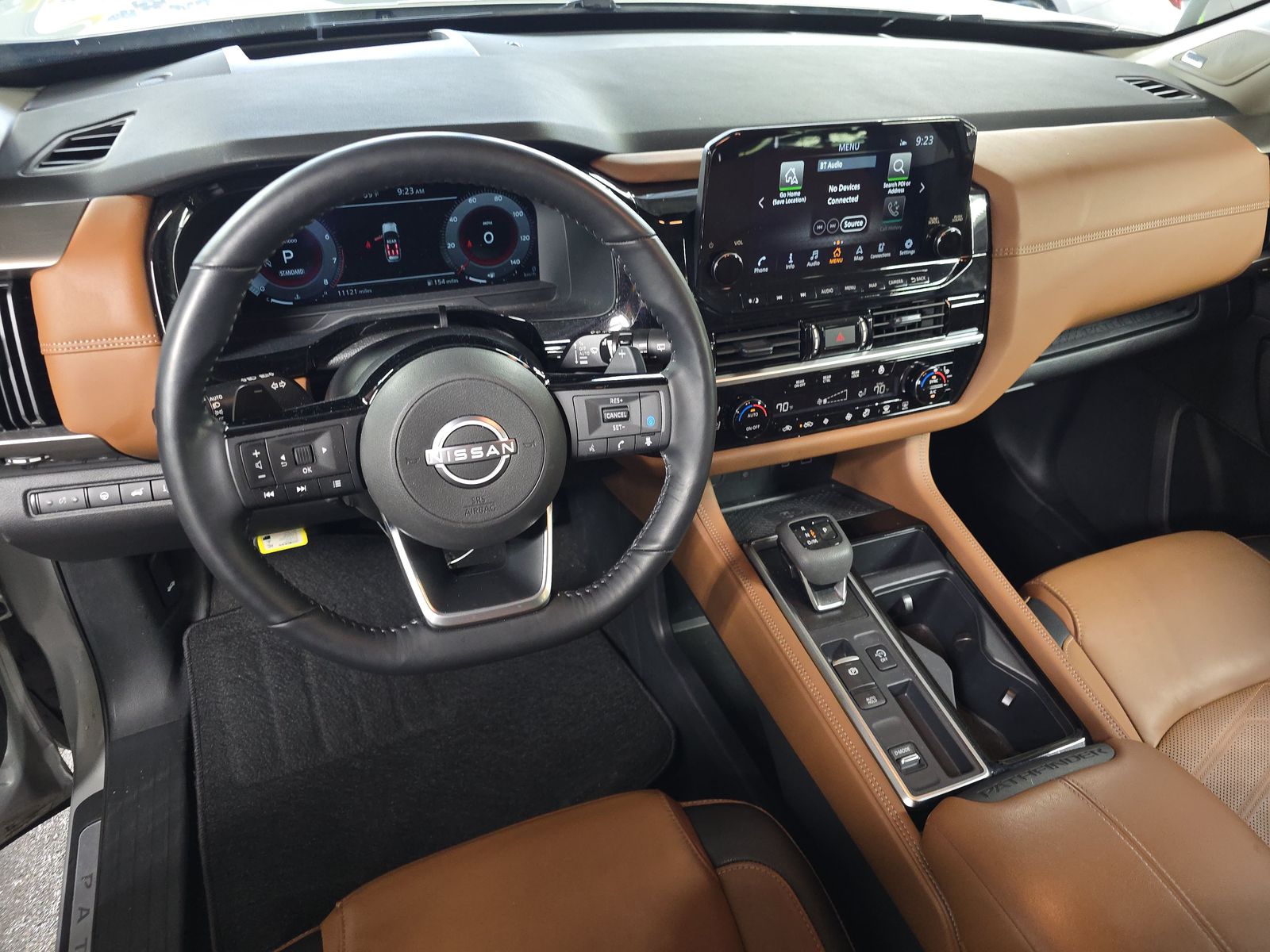 2024 Nissan Pathfinder Platinum FWD