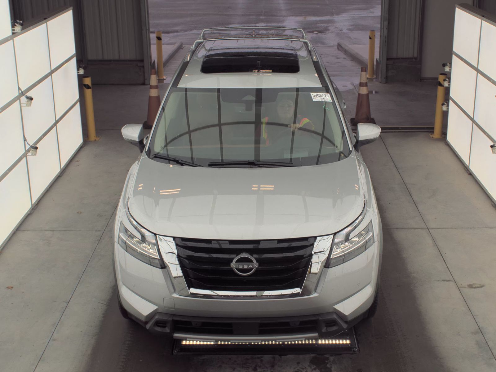 2024 Nissan Pathfinder Platinum FWD