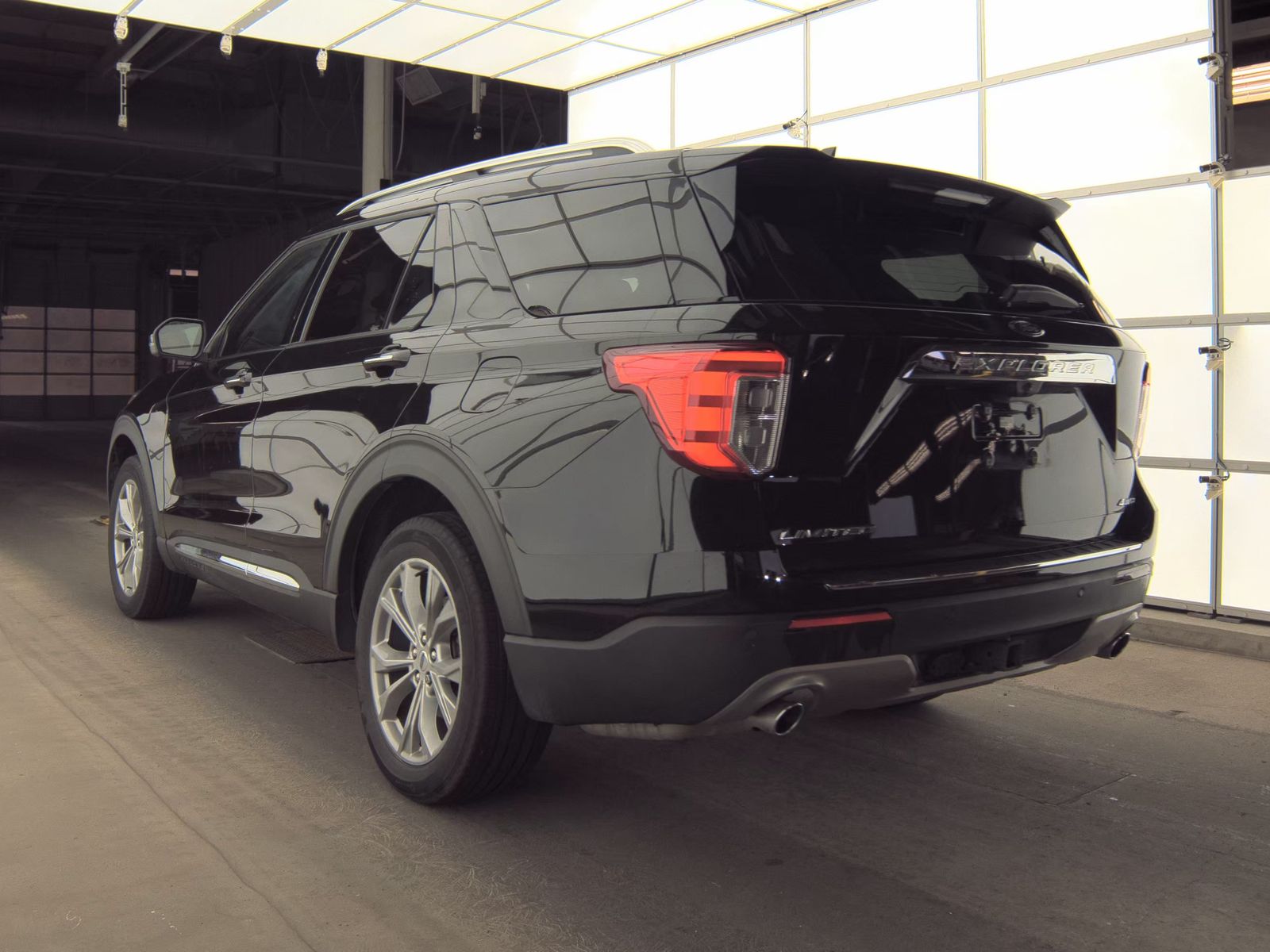 2022 Ford Explorer Limited AWD