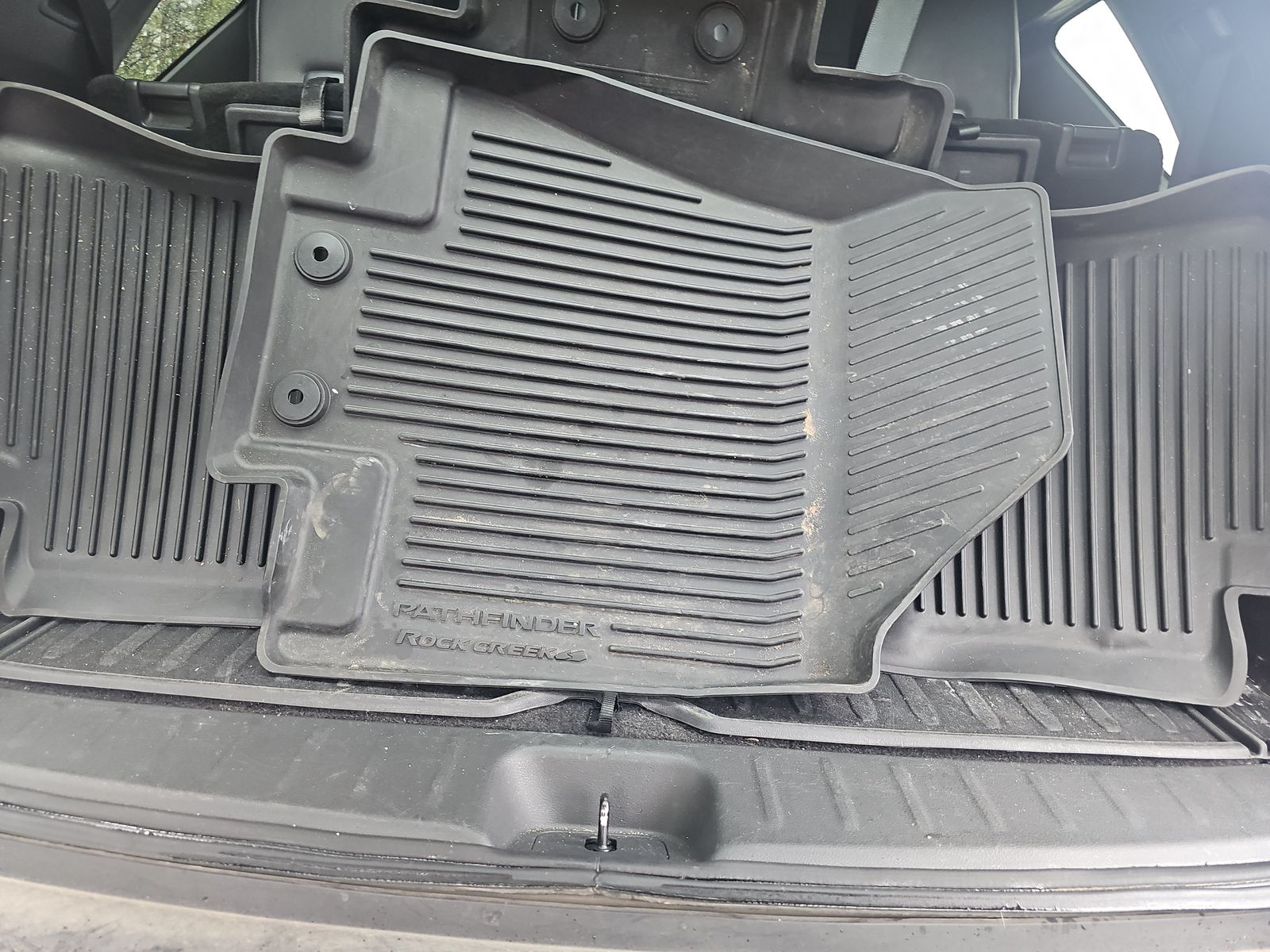 2023 Nissan Pathfinder Rock Creek AWD