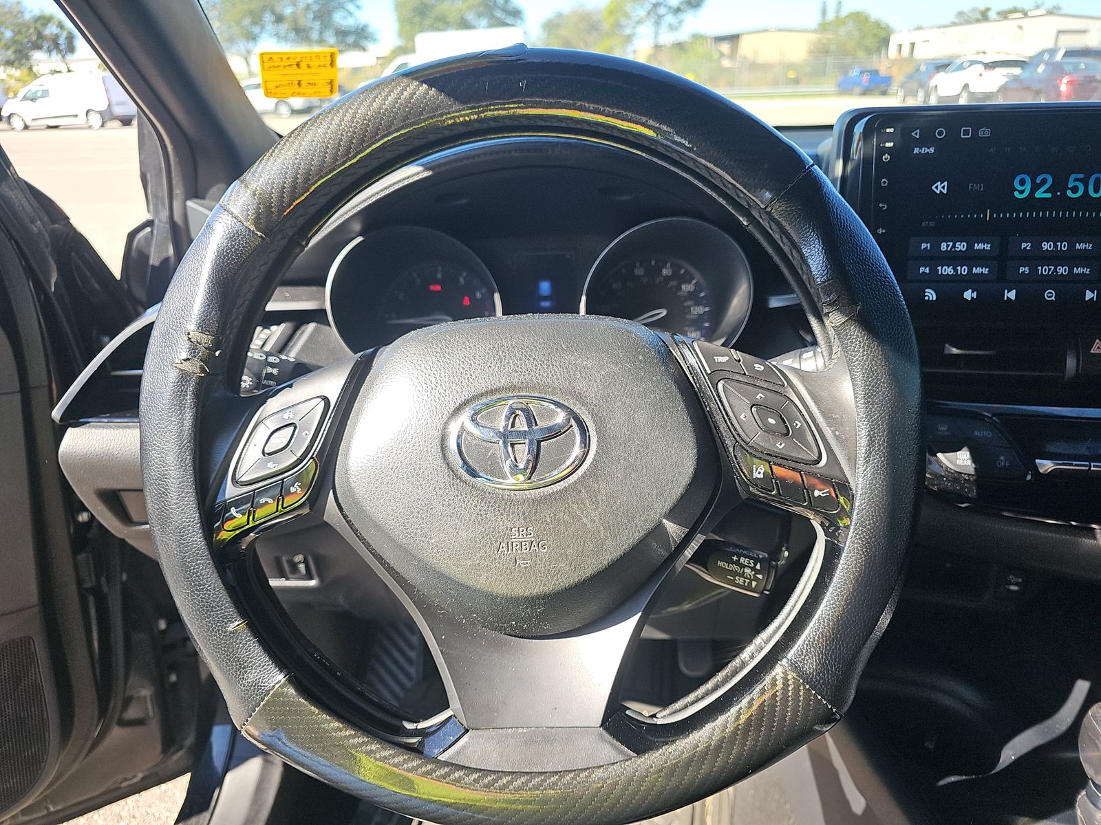 2018 Toyota C-HR XLE FWD