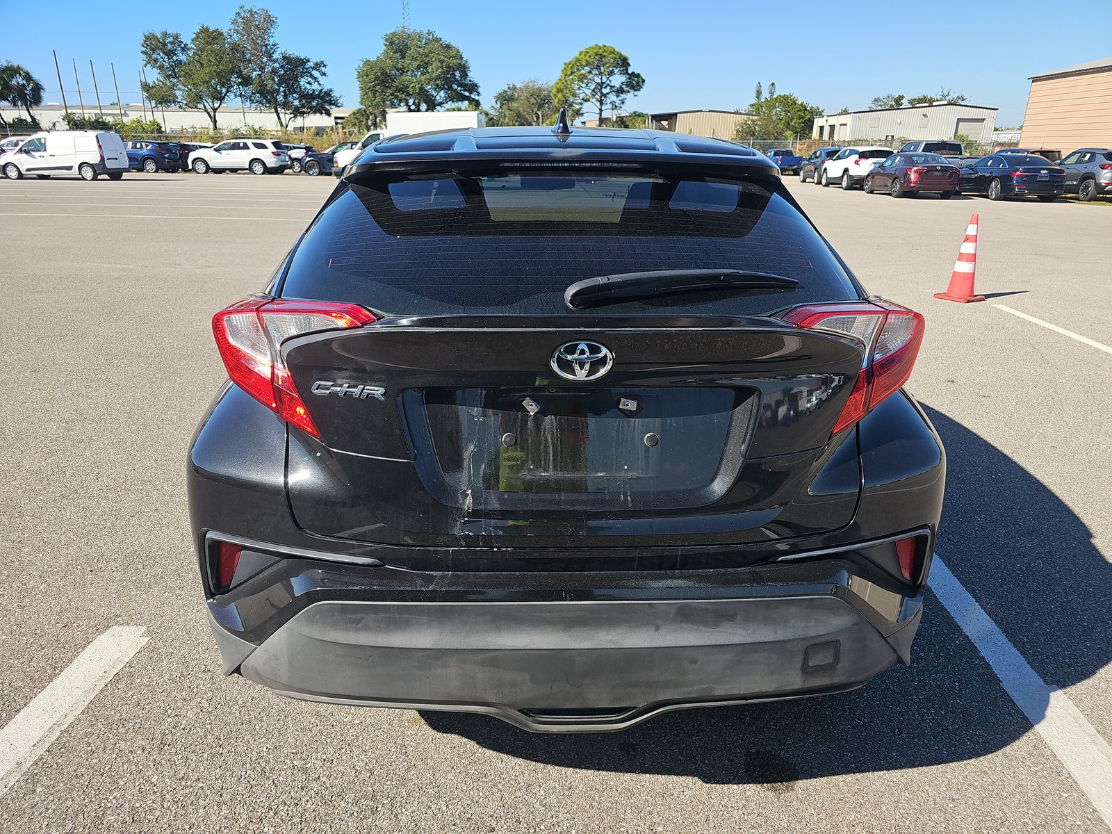 2018 Toyota C-HR XLE FWD