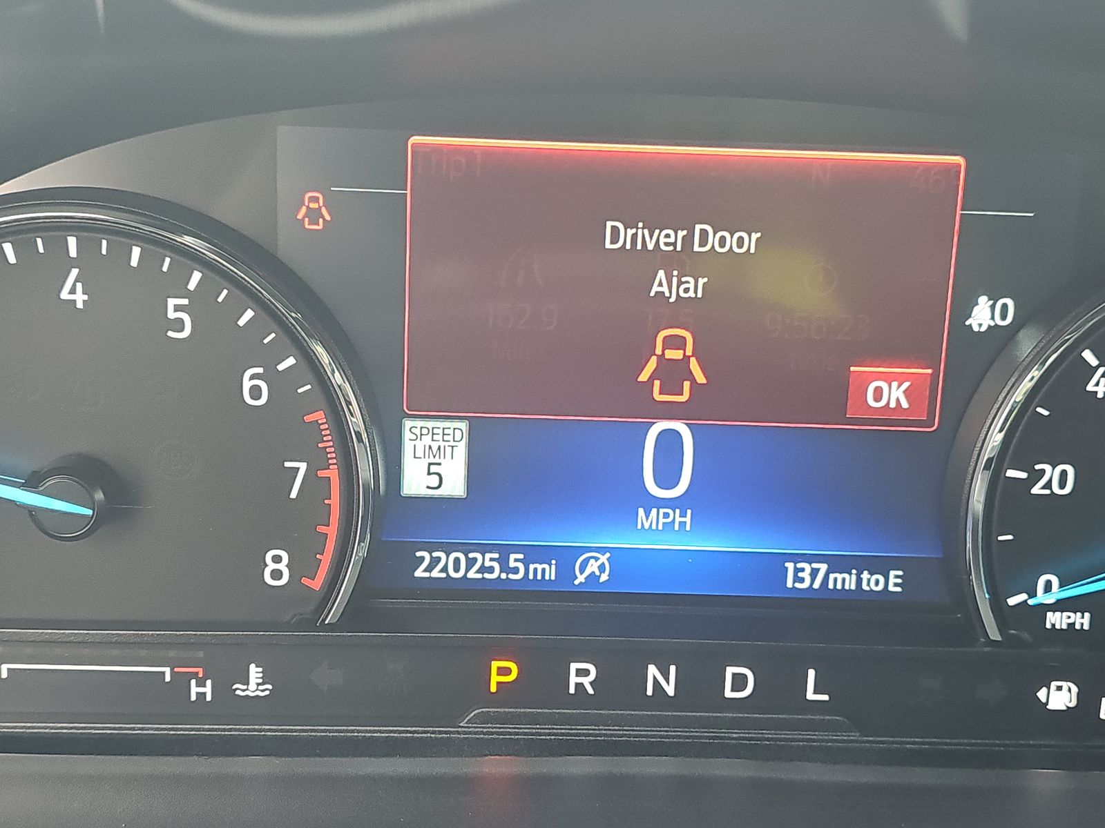 2023 Ford Explorer XLT AWD