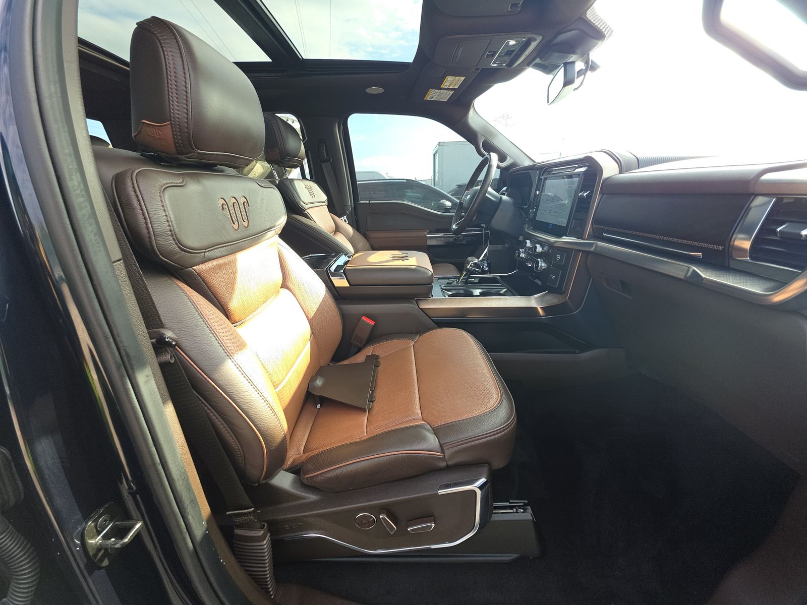 2024 Ford F-150 Hybrid King Ranch AWD