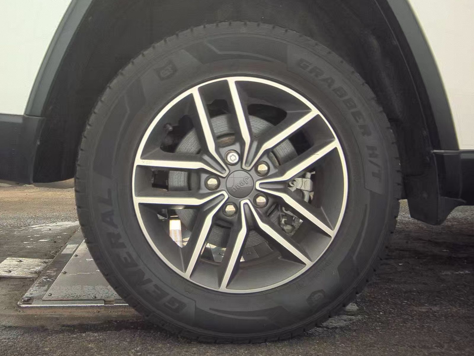 2022 Jeep Grand Cherokee Limited AWD