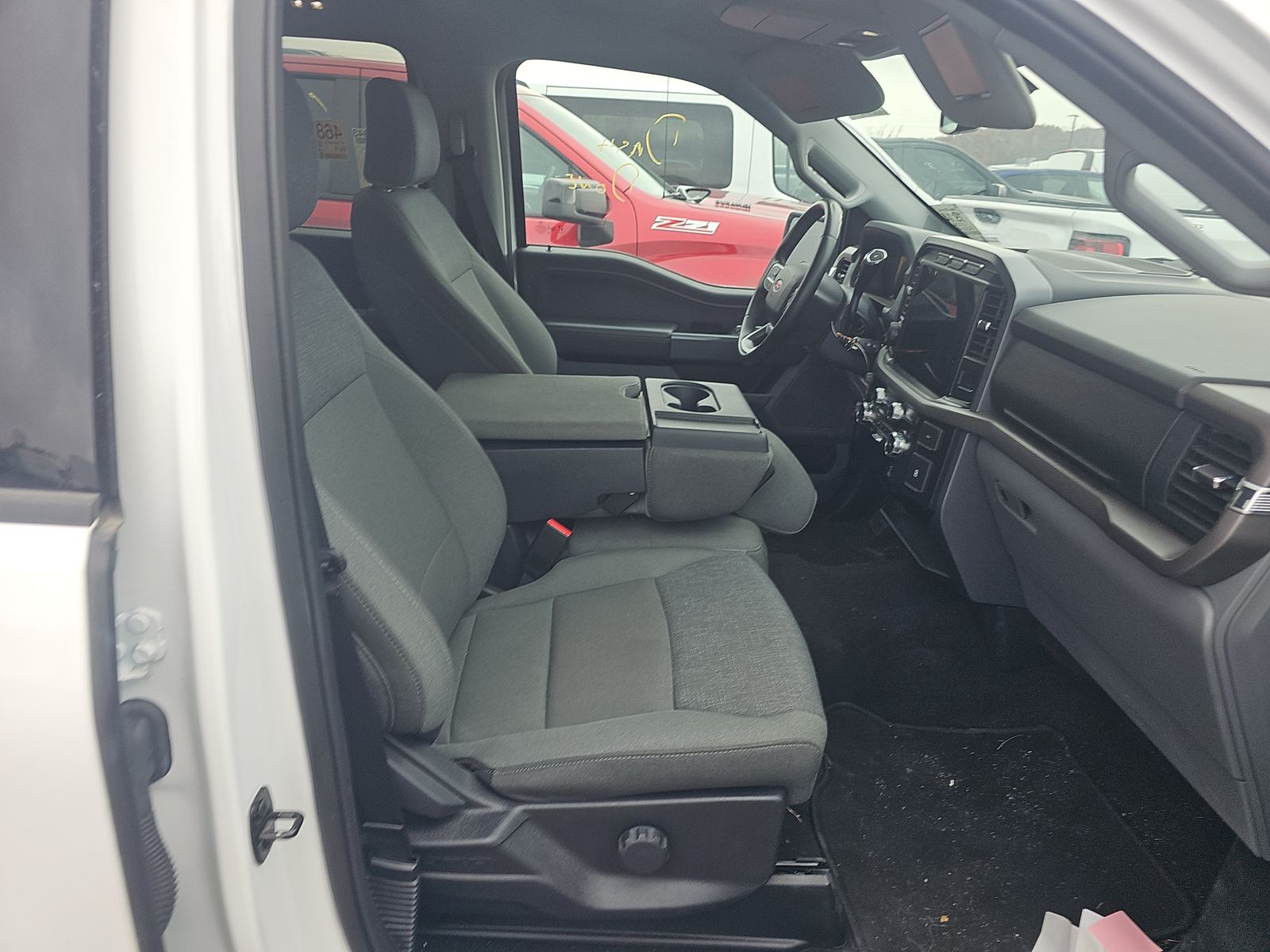 2024 Ford F-150 XLT AWD