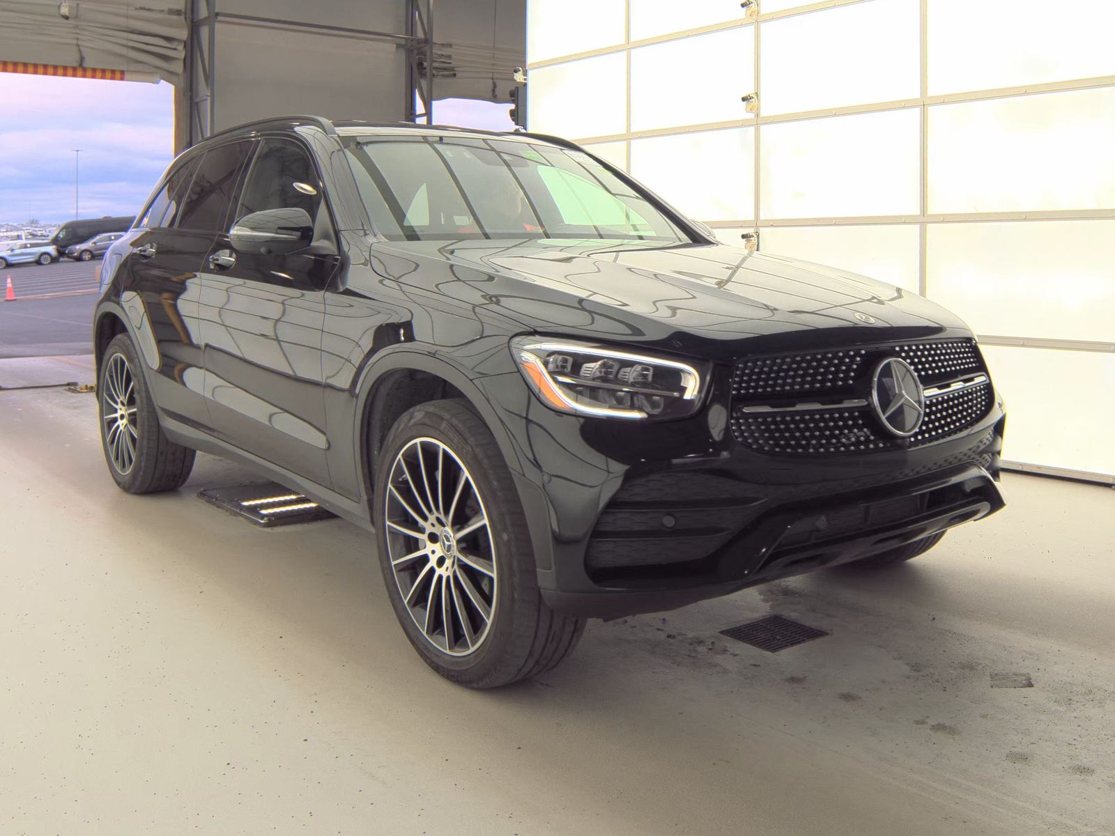 2022 Mercedes-Benz GLC GLC 300 AWD
