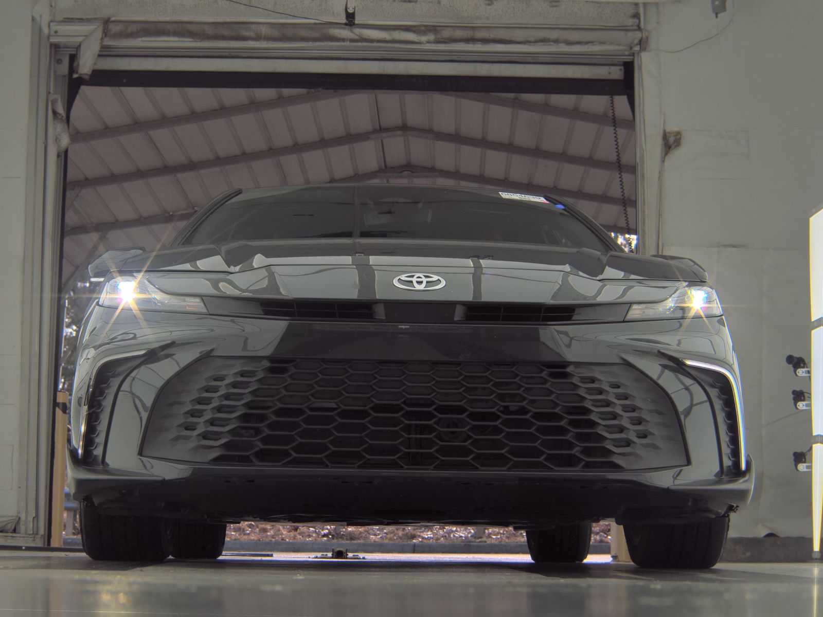 2025 Toyota Camry SE FWD