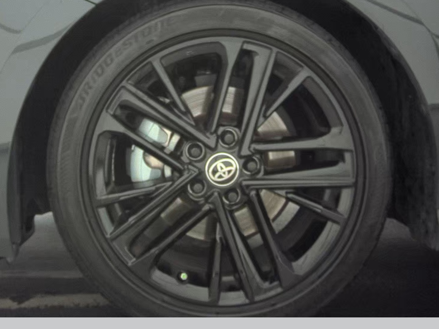 2025 Toyota Camry SE FWD